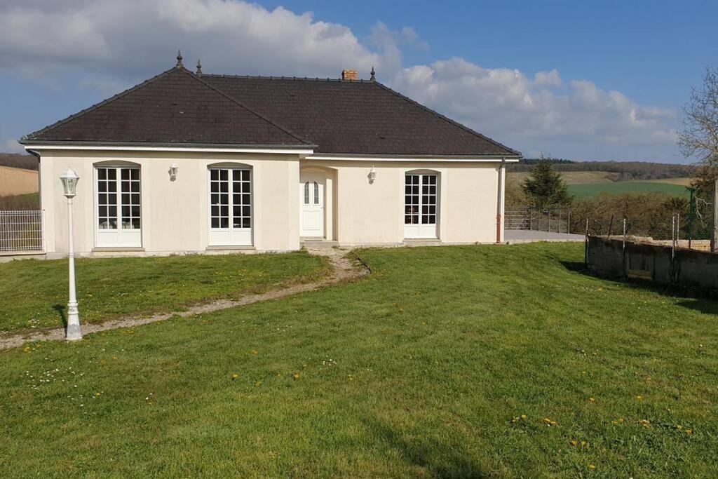 Villa Le Bellevue A 1 H 30 De Paris Et 20 Km De Troyes Estissac Exterior foto